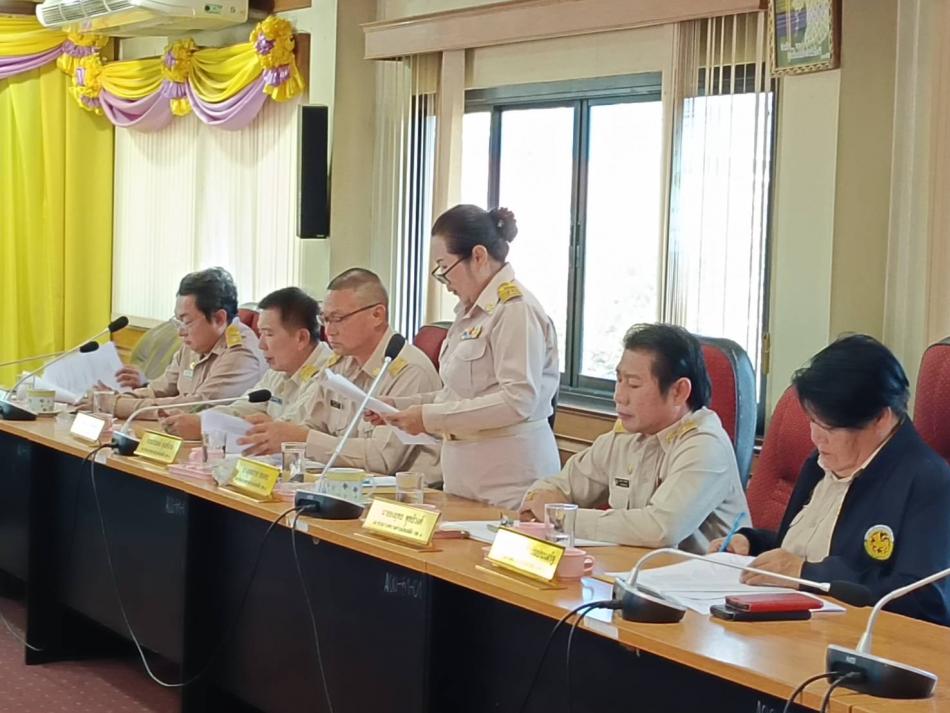 การประชุมสภาเทศบาลตำบลโพนพิสัย