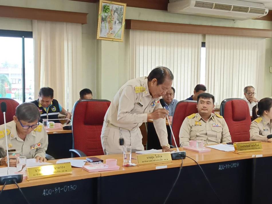 การประชุมสภาเทศบาลตำบลโพนพิสัย